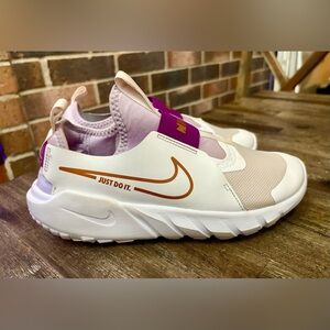 Nike Flex Runner 2 DJ6038-101 White Running Shoes - Youth Size 6Y